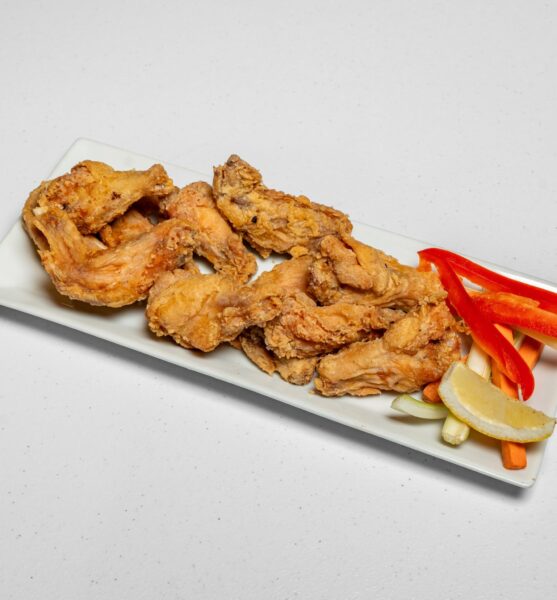 CarribeanMoonRestaurantBarAndGrill_ChickenWings_2880x2304