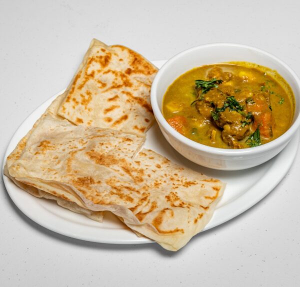 CarribeanMoonRestaurantBarAndGrill_MuttonRoti_2880x2304
